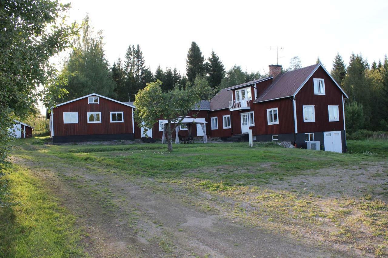 Ett Hus Med 3 Sovrum Med Supersnabba Internet Fiberanslutningen 1000Mb-100Mb I Hoeg, 7 Minuter Fran Hudiksvall Exterior foto